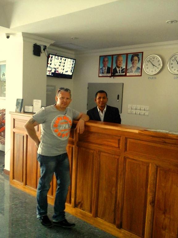 Tan Tower Hotel Phnom Penh Dış mekan fotoğraf