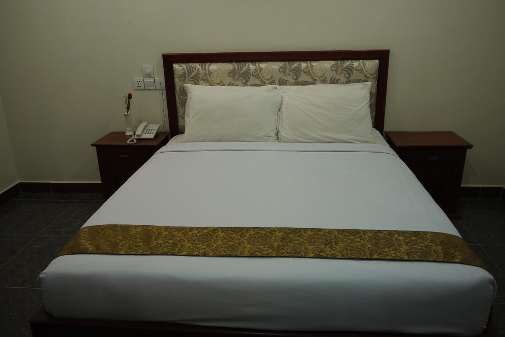 Tan Tower Hotel Phnom Penh Dış mekan fotoğraf