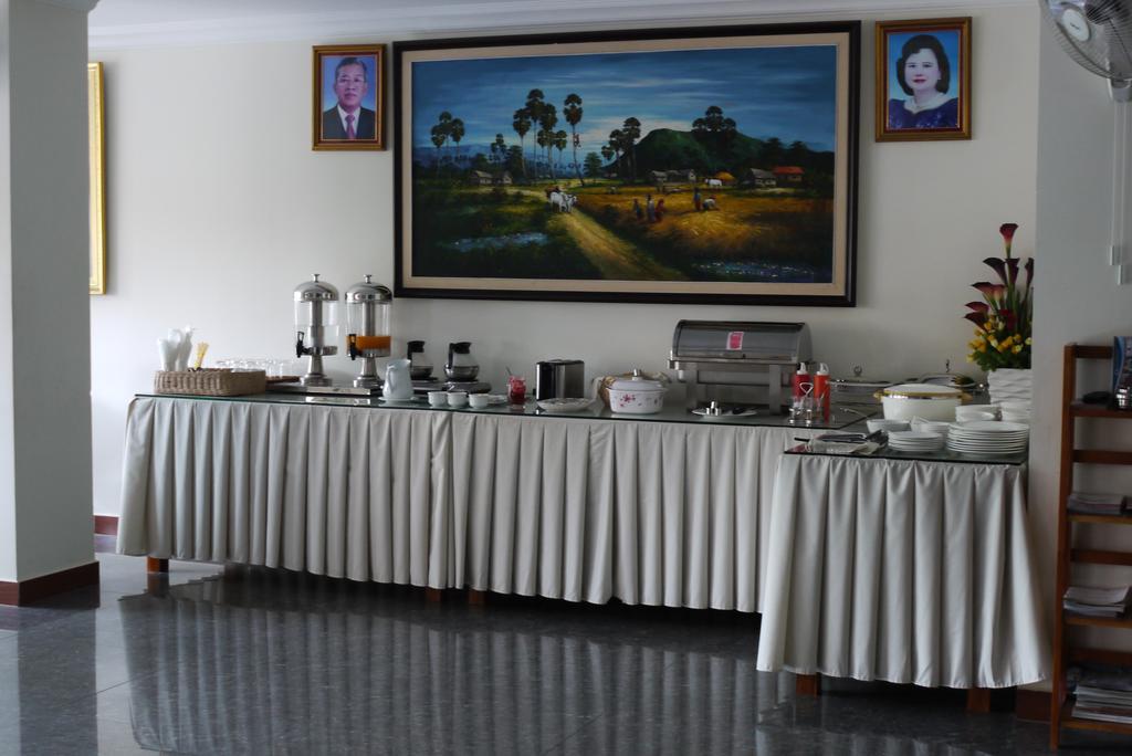 Tan Tower Hotel Phnom Penh Dış mekan fotoğraf
