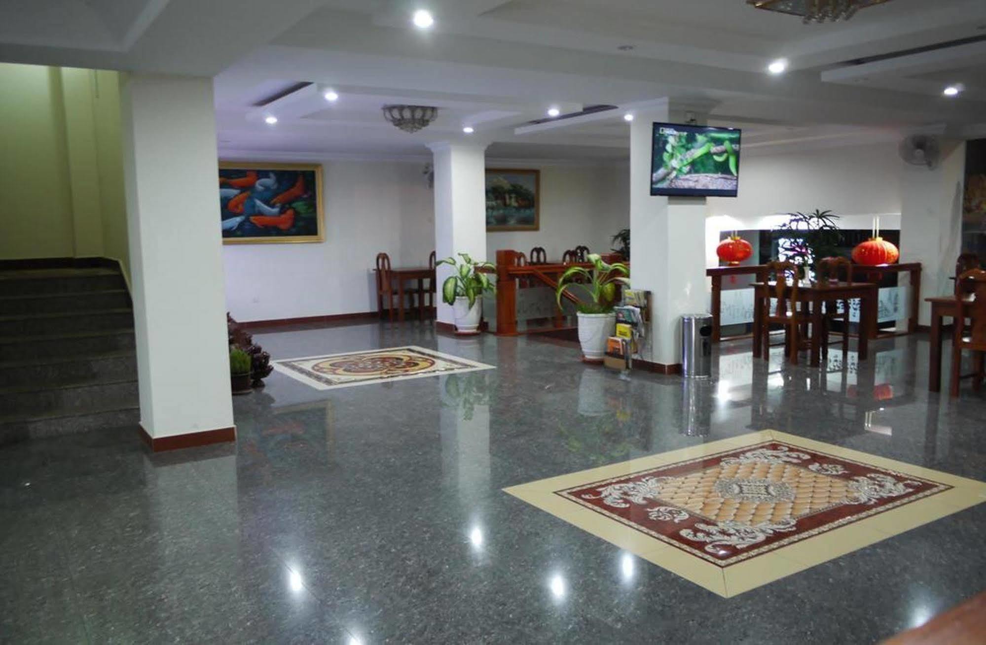 Tan Tower Hotel Phnom Penh Dış mekan fotoğraf